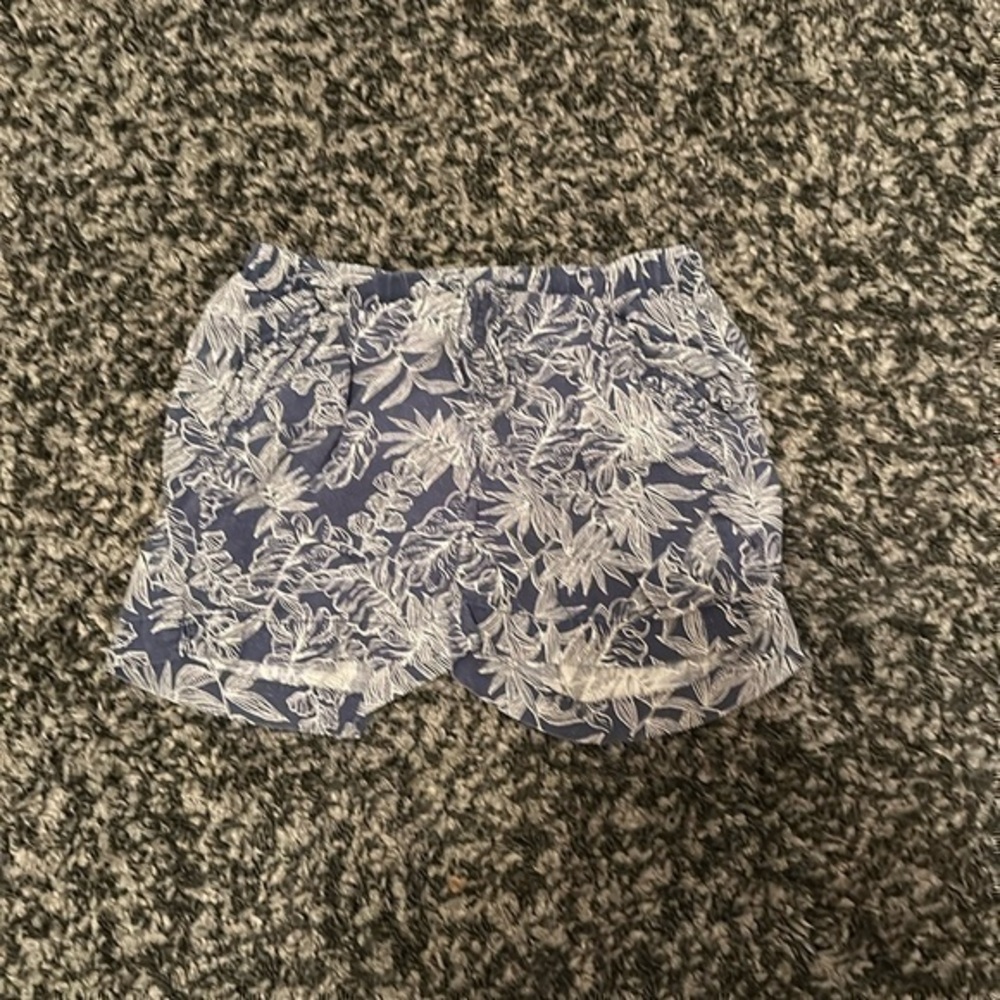 Women’s Linen Shorts